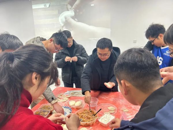 湖南興隆種業(yè)有限公司,長沙稻谷種植與銷售,長沙農作物品種的選育,長沙農業(yè)病蟲害防治服務